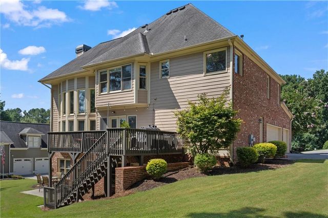 231 Golf Crest Drive, Acworth, GA 30101