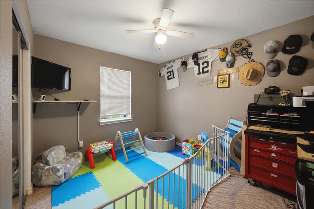 732 Ridgewood Drive, Tool, TX 75143