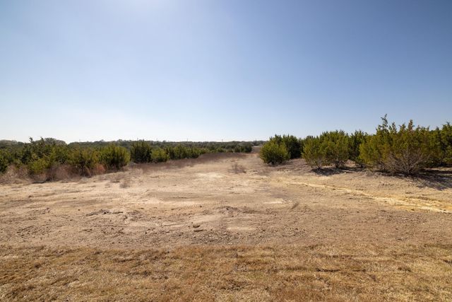 141 Whispering Wind RD, Bertram, TX 78605
