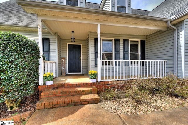 11 Kingsbury Way, Greenville, SC 29617