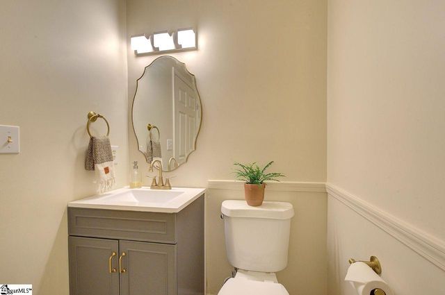 11 Kingsbury Way, Greenville, SC 29617