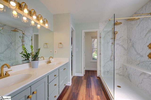 11 Kingsbury Way, Greenville, SC 29617