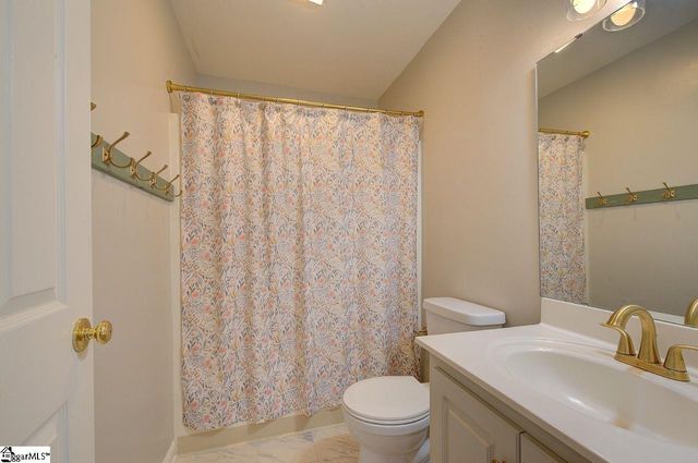 11 Kingsbury Way, Greenville, SC 29617