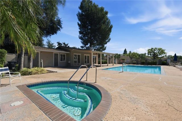 907 Shady Lane, Glendora, CA 91740