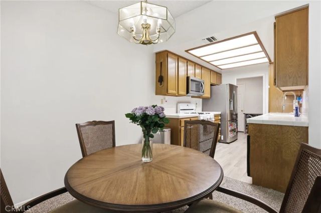 907 Shady Lane, Glendora, CA 91740