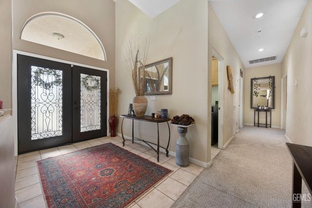 5705 Valley Street, Bakersfield, CA 93306