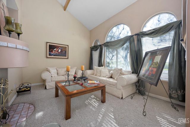 5705 Valley Street, Bakersfield, CA 93306