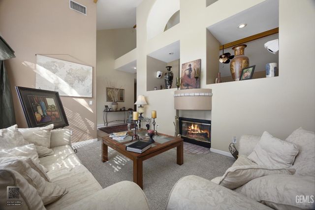 5705 Valley Street, Bakersfield, CA 93306