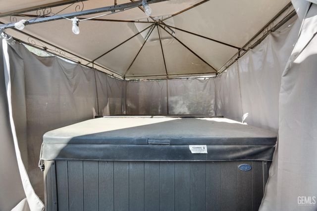 5705 Valley Street, Bakersfield, CA 93306