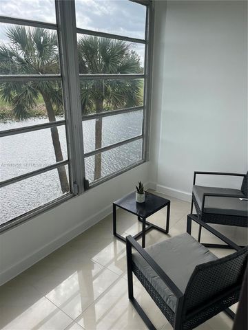 2451 SW 82nd Ave 207, Davie, FL 33324