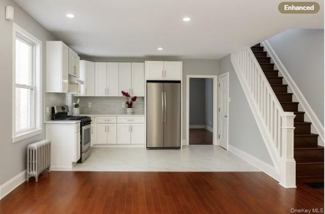 95-27 239th Street, Floral Park, NY 11001