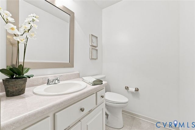 13725 Nairn Ct, Chester, VA 23831