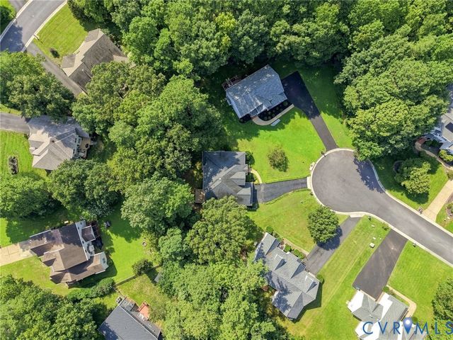 13725 Nairn Ct, Chester, VA 23831