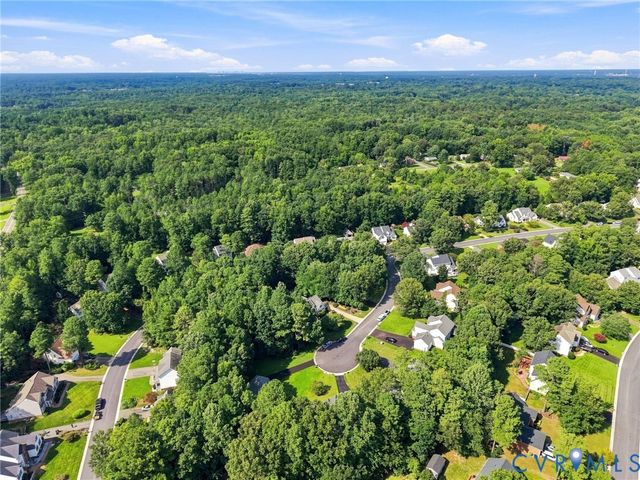13725 Nairn Ct, Chester, VA 23831