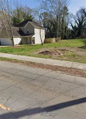 1530 Venetian SW Drive, Atlanta, GA 30311