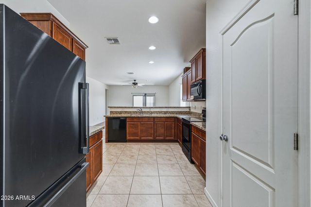 24645 W ATLANTA Avenue, Buckeye, AZ 85326