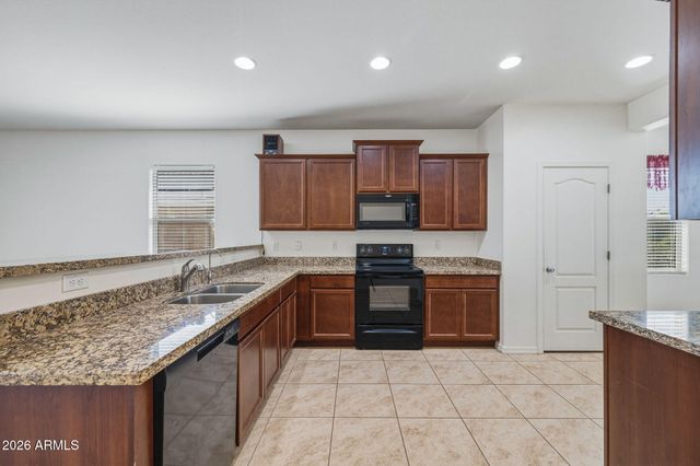 24645 W ATLANTA Avenue, Buckeye, AZ 85326