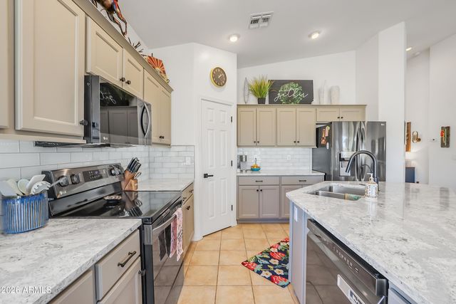 6514 S GINTY Drive S, Gold Canyon, AZ 85118