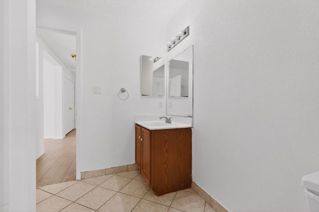 2520 Bixby Street NW, Albuquerque, NM 87120