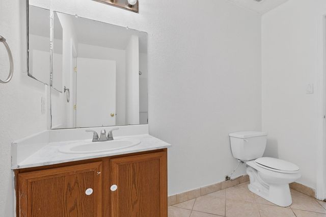 2520 Bixby Street NW, Albuquerque, NM 87120