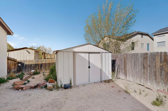 2520 Bixby Street NW, Albuquerque, NM 87120