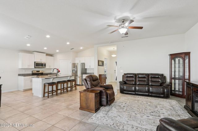 4100 SPRING CREEK Lane, Middleburg, FL 32068