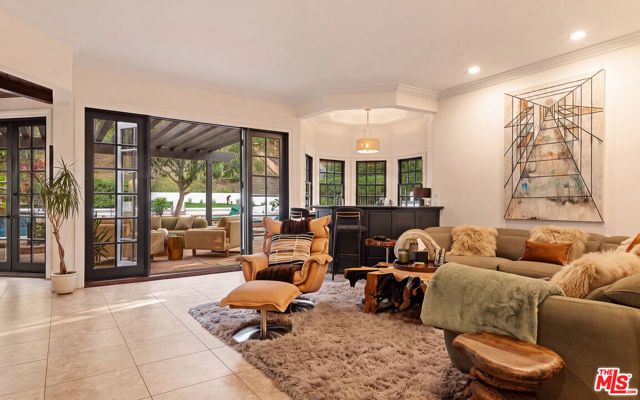 29270 Wagon Road, Agoura Hills, CA 91301