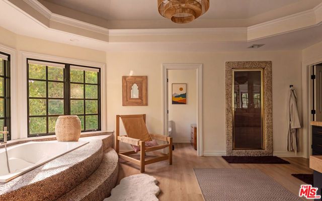 29270 Wagon Road, Agoura Hills, CA 91301