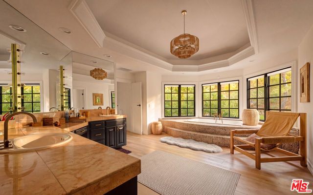 29270 Wagon Road, Agoura Hills, CA 91301