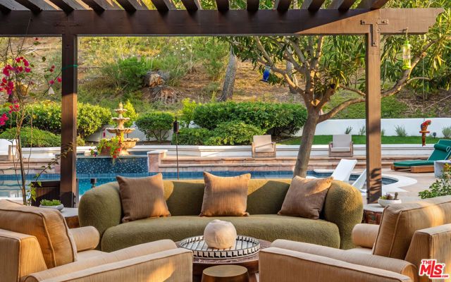 29270 Wagon Road, Agoura Hills, CA 91301