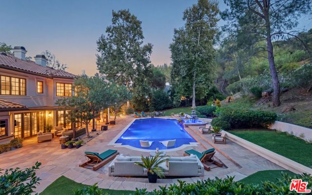 29270 Wagon Road, Agoura Hills, CA 91301