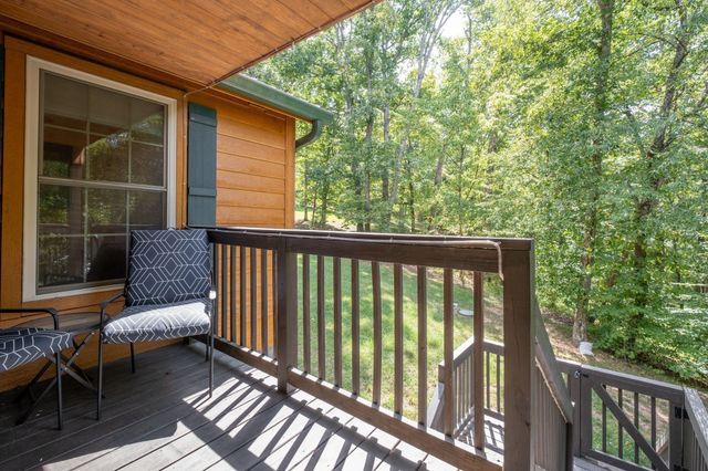2614 Distillery Rd, Greenbrier, TN 37073