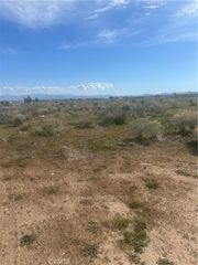 0 Ca-18, Phelan, CA 92371