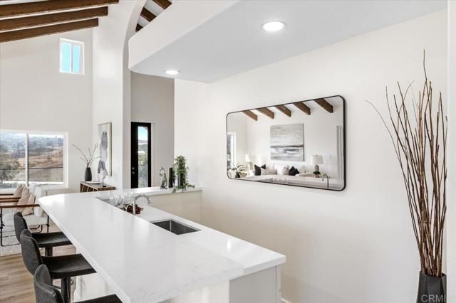 2918 Fairview Dr, Vista, CA 92084