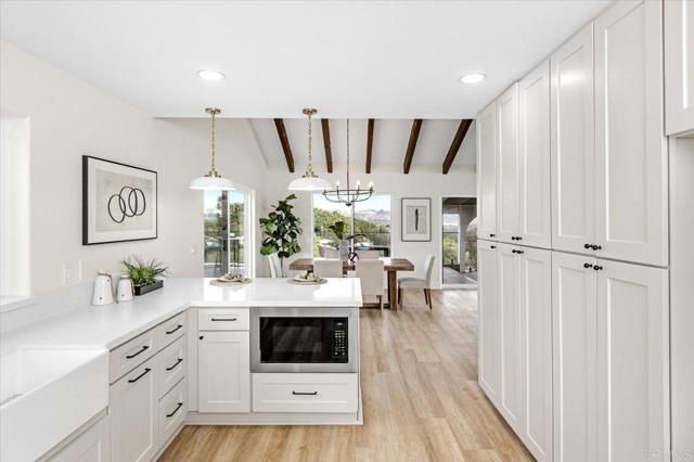 2918 Fairview Dr, Vista, CA 92084