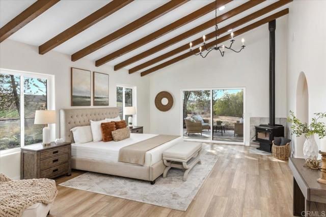 2918 Fairview Dr, Vista, CA 92084