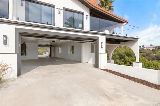 2918 Fairview Dr, Vista, CA 92084