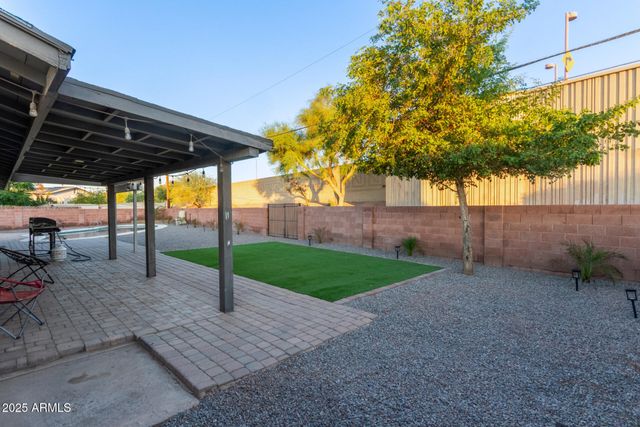 319 E RIVIERA Drive, Tempe, AZ 85282