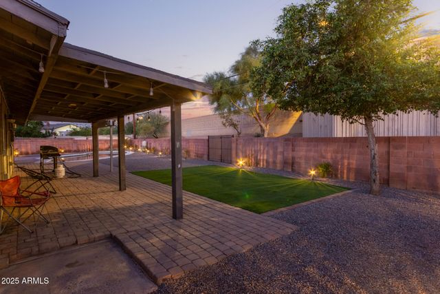 319 E RIVIERA Drive, Tempe, AZ 85282