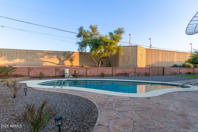 319 E RIVIERA Drive, Tempe, AZ 85282