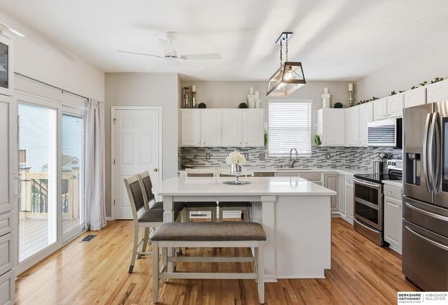 11252 S 200th Street, Gretna, NE 68028