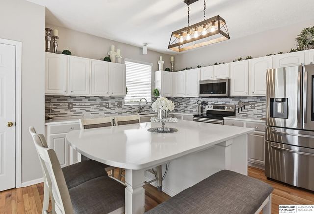 11252 S 200th Street, Gretna, NE 68028