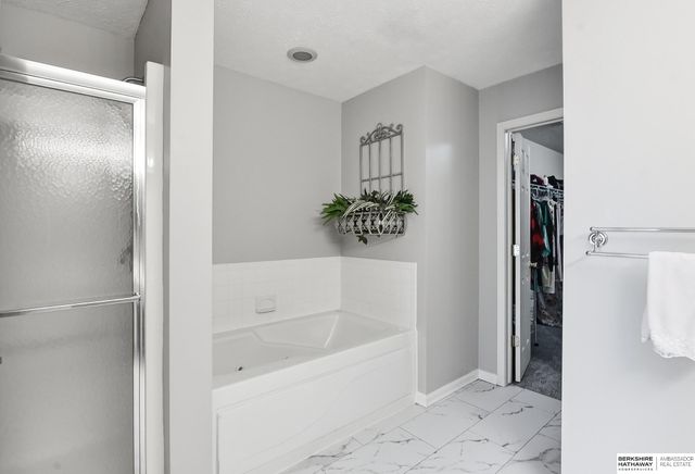 11252 S 200th Street, Gretna, NE 68028