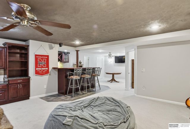 11252 S 200th Street, Gretna, NE 68028