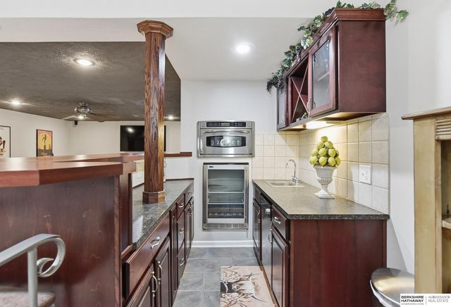 11252 S 200th Street, Gretna, NE 68028