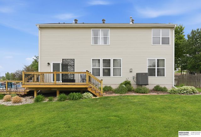 11252 S 200th Street, Gretna, NE 68028