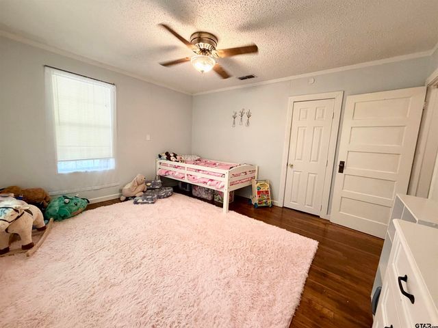 208 E Washington, Overton, TX 75684