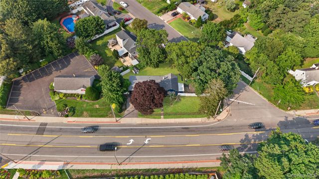 249 Bay Shore Road, Bay Shore, NY 11706