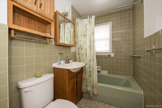 7 Poplar Avenue 7, Bronx, NY 10465