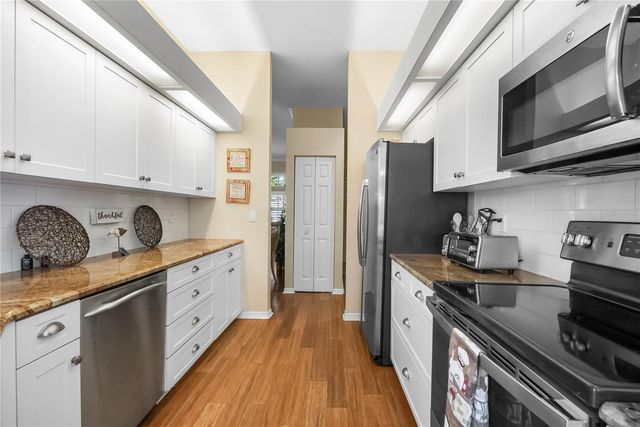 6955 STETSON STREET CIRCLE, Sarasota, FL 34243